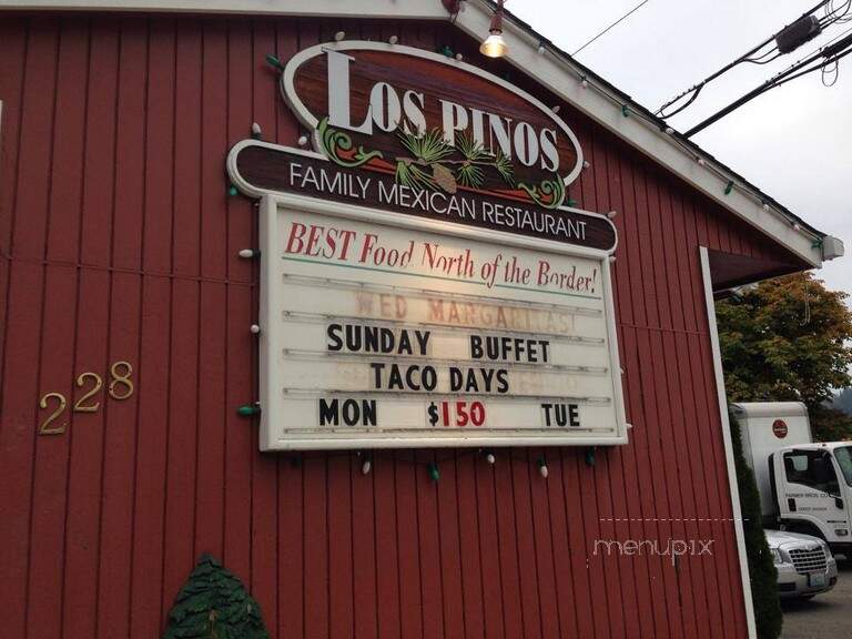 Los Pinos - Pasco, WA